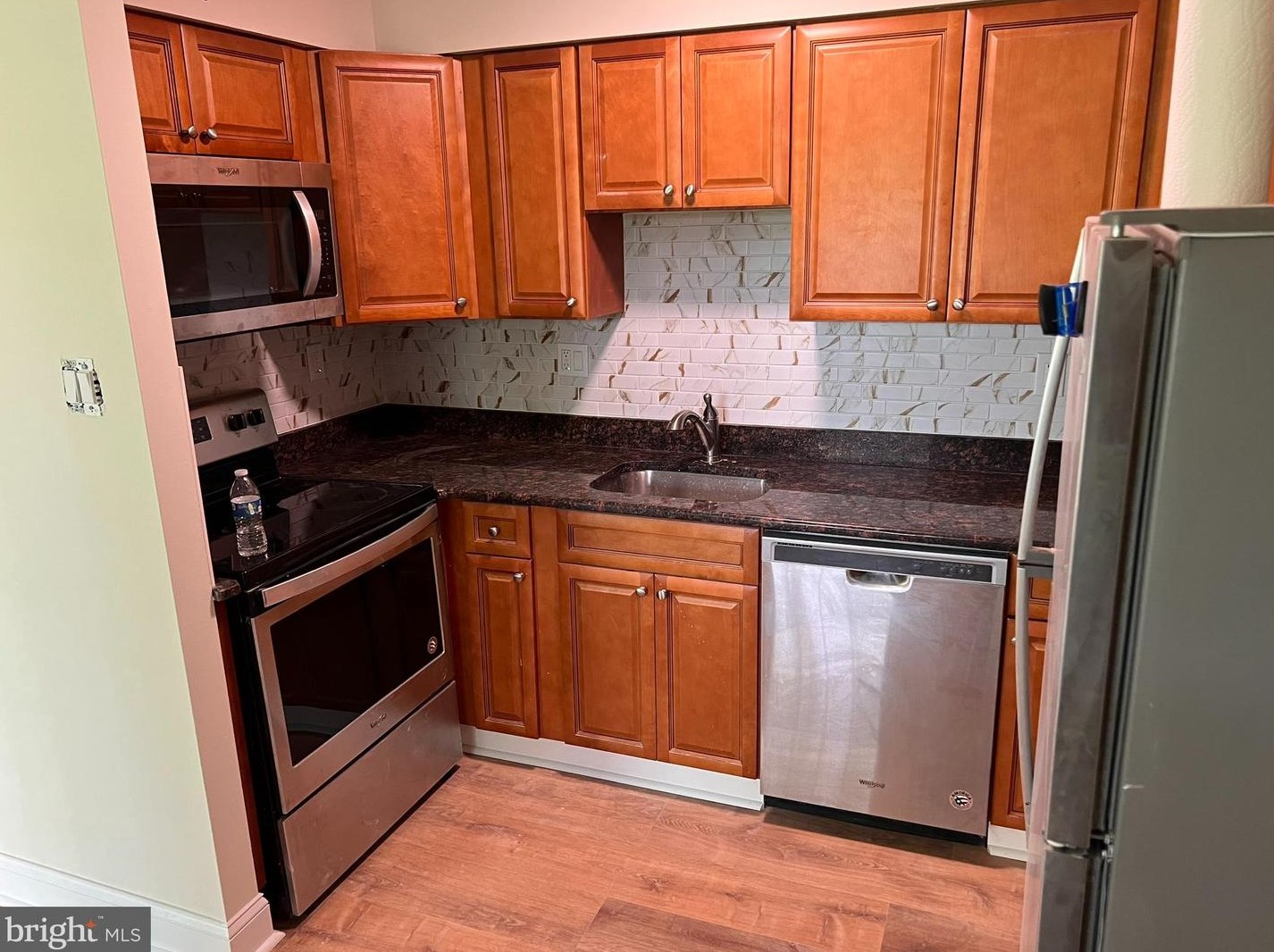 28 Shannon Dr, North Wales, PA 19454