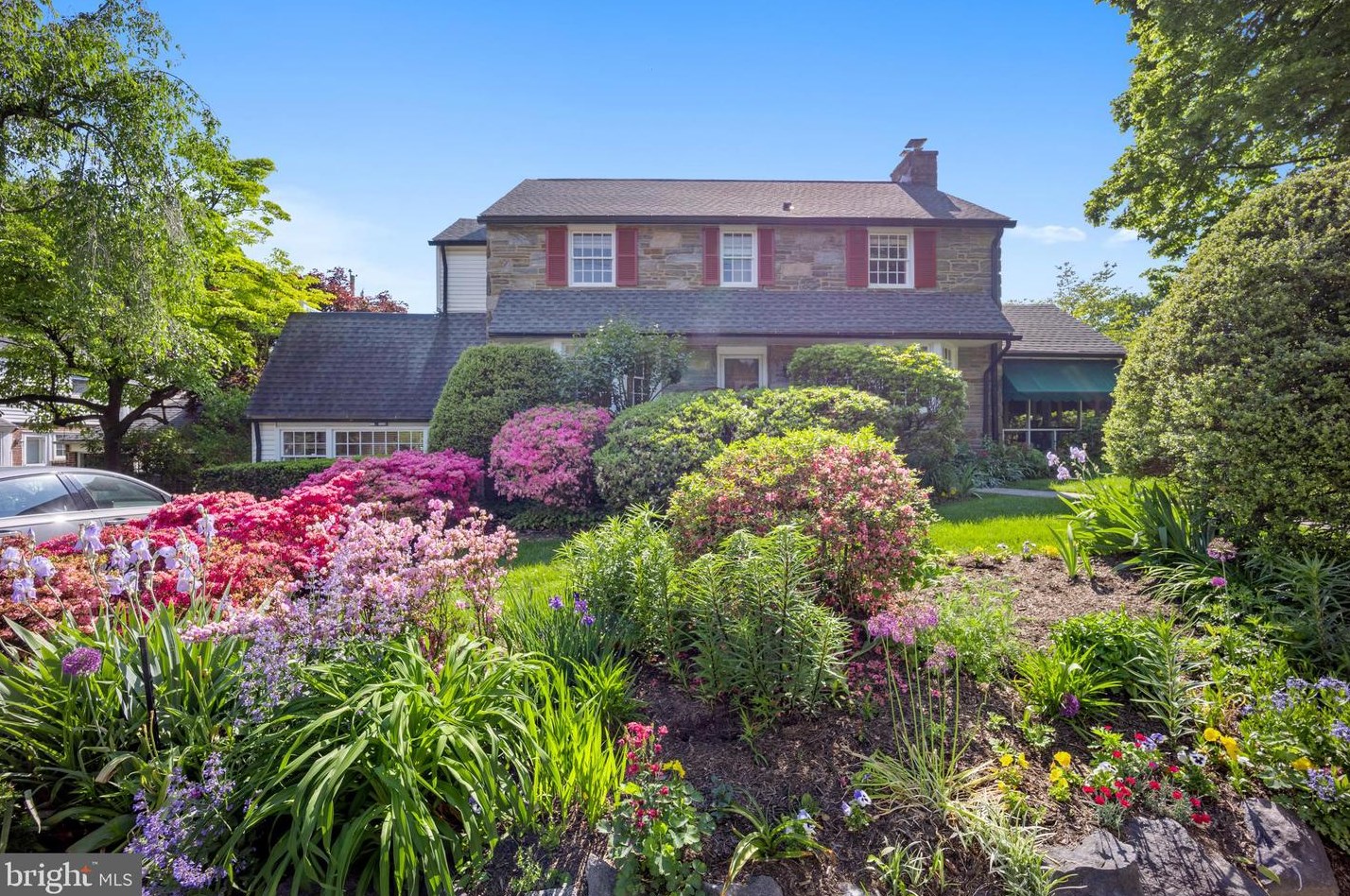 208 Bryn Mawr Ave, Cynwyd, PA 19004