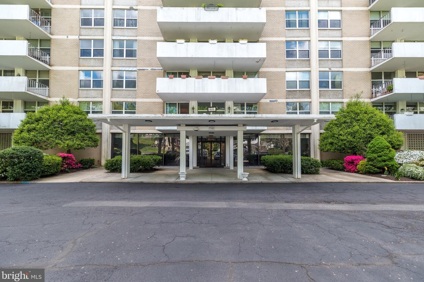 7301 Coventry Ave #702, Melrose Park, PA 19027