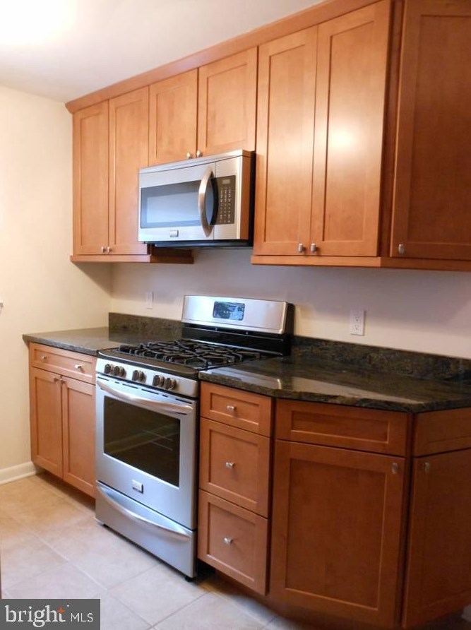 7817 Queen St #a, Ardsley, PA 19038