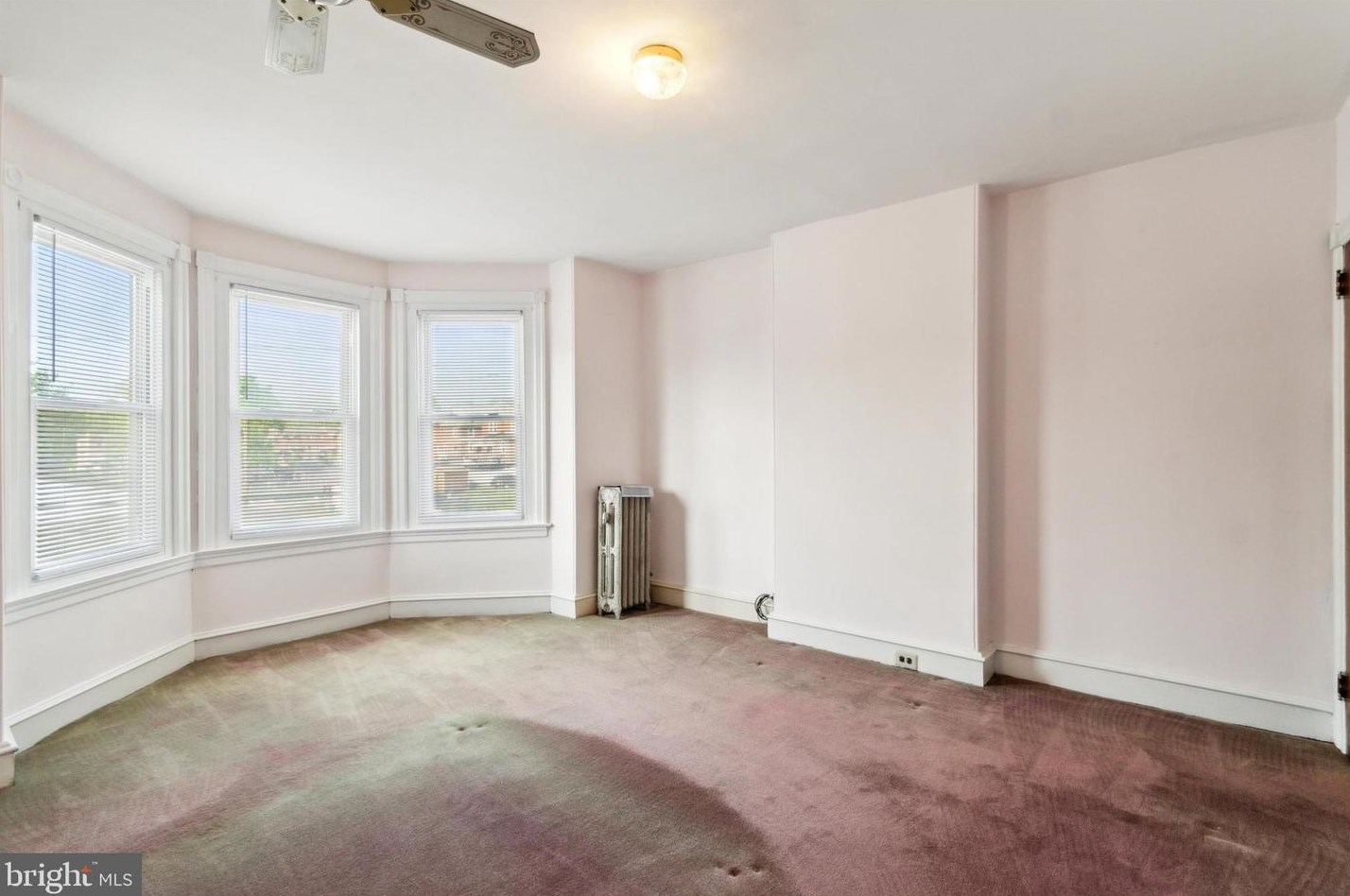 1113 Lafayette St, Norristown PA  19401-4306 exterior