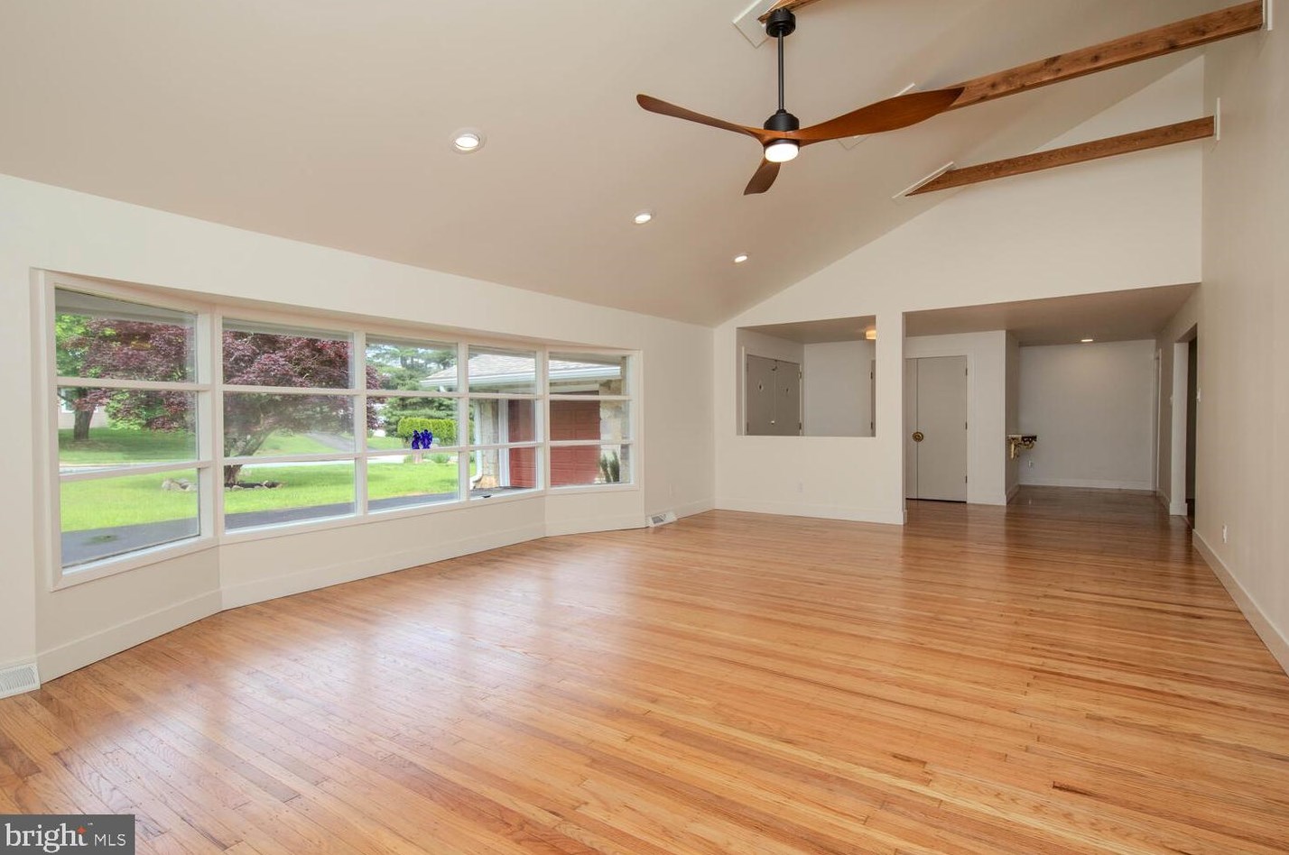 8701 Carlisle Rd, Ardsley, PA 19038-7407