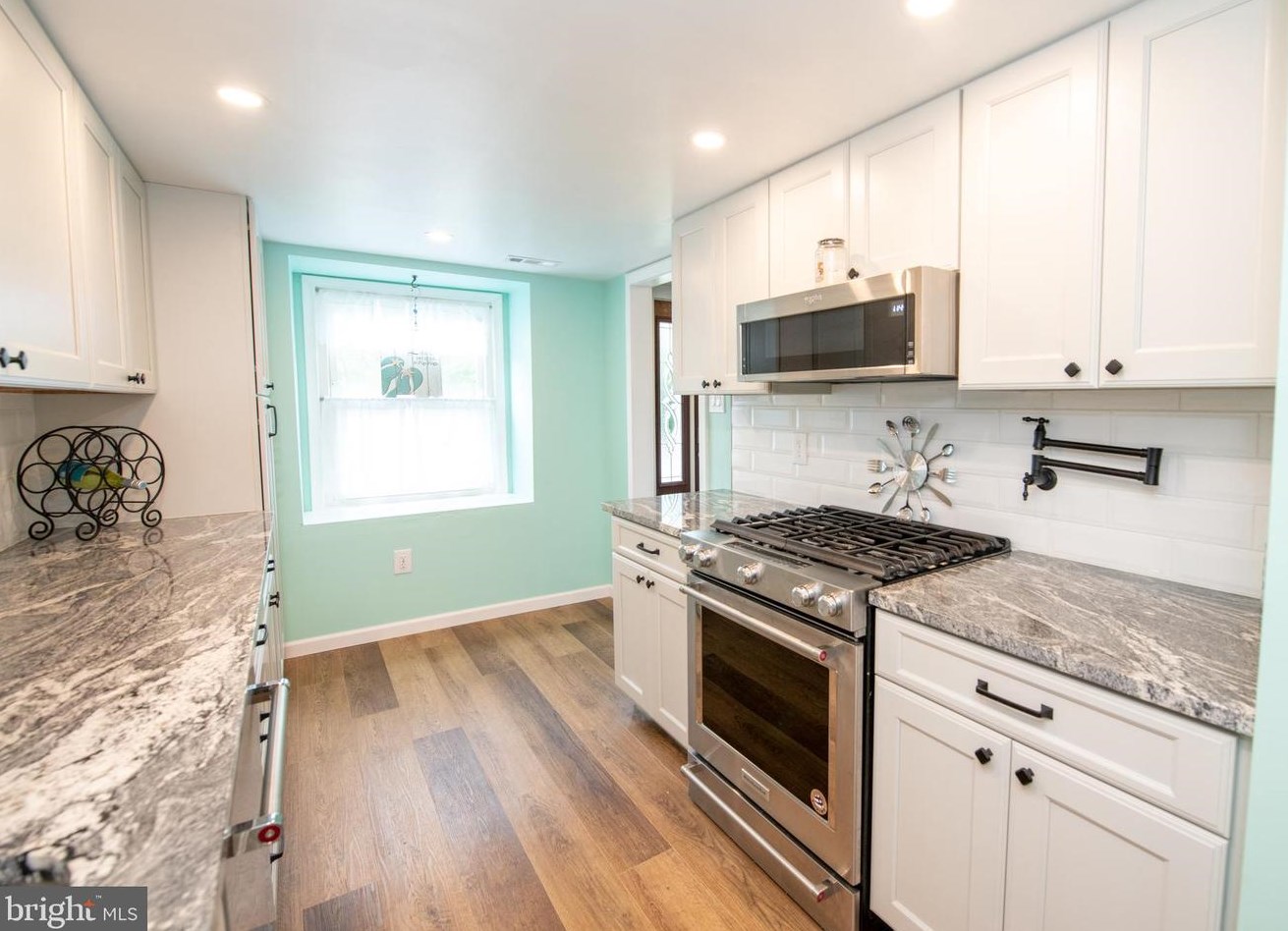 1613 Morgan Way, Lansdale PA exterior