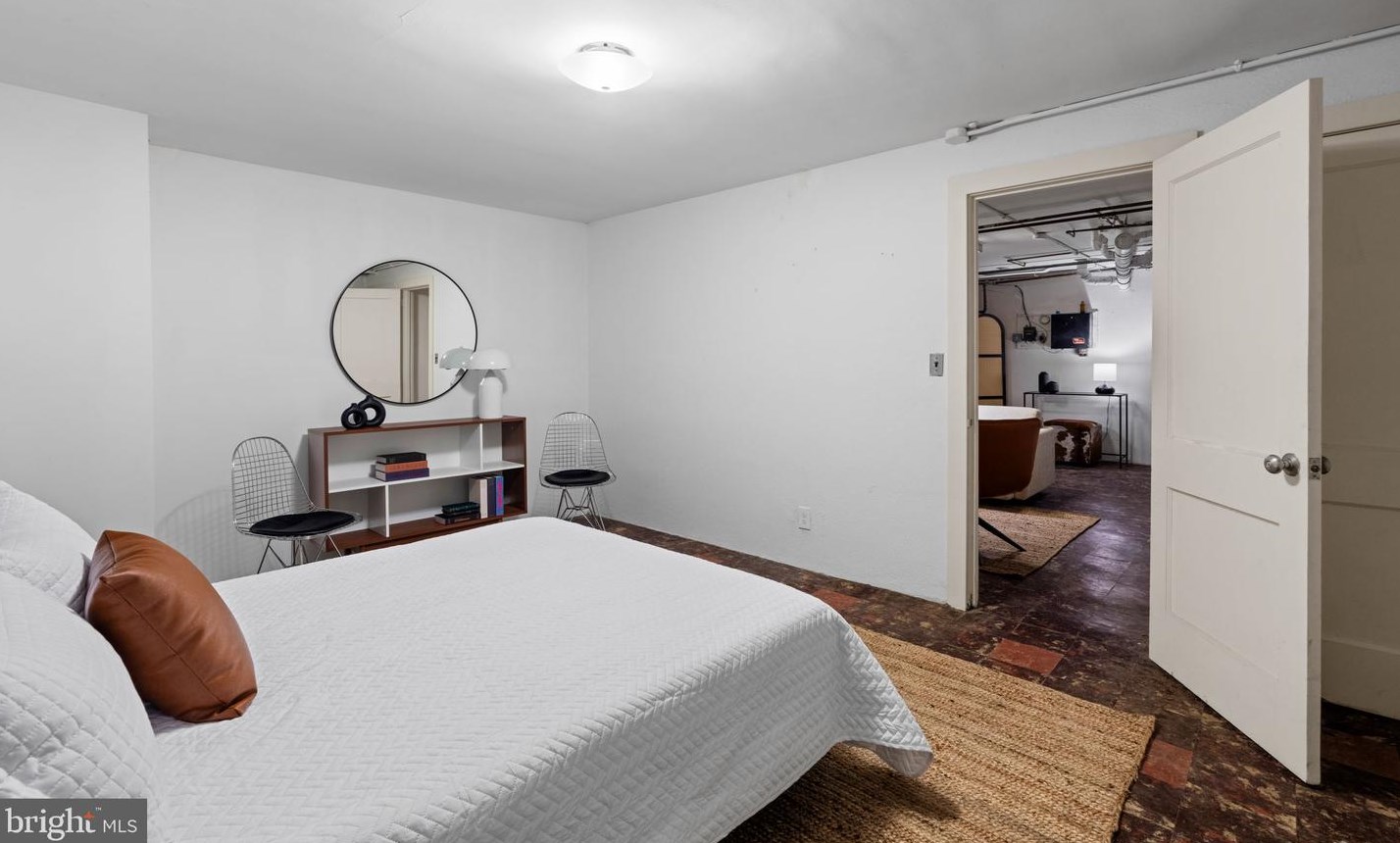 8301 High School Rd, Melrose Park PA  19027-2009 exterior