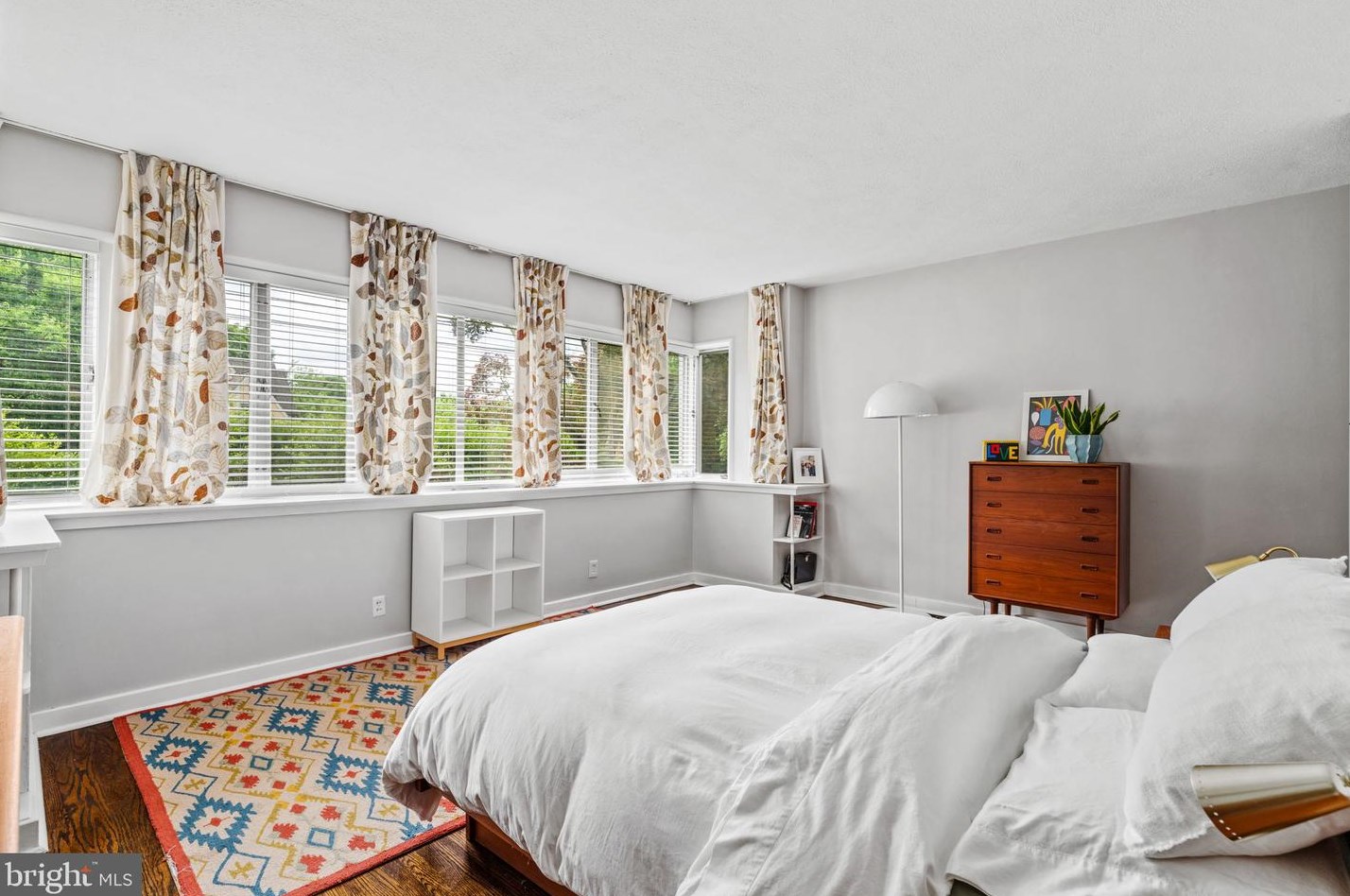 8301 High School Rd, Melrose Park PA  19027-2009 exterior