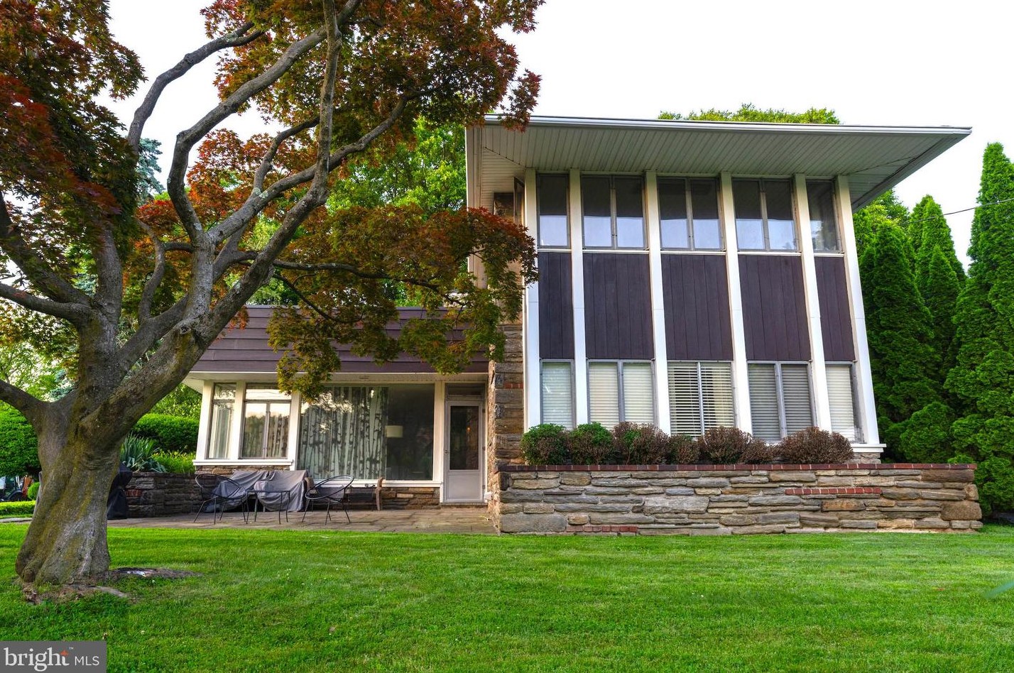 8301 High School Rd, Melrose Park PA  19027-2009 exterior