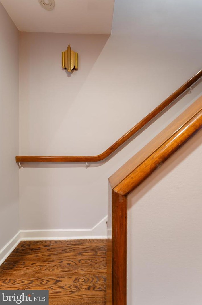 8301 High School Rd, Melrose Park PA  19027-2009 exterior