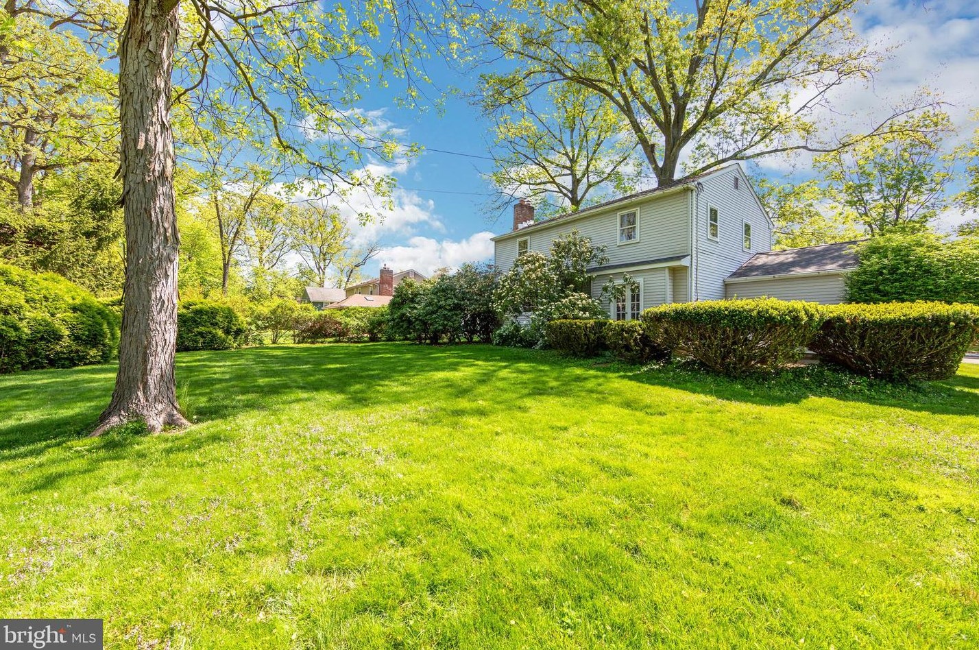 224 Oakland Pl, North Wales PA  19454-2462 exterior
