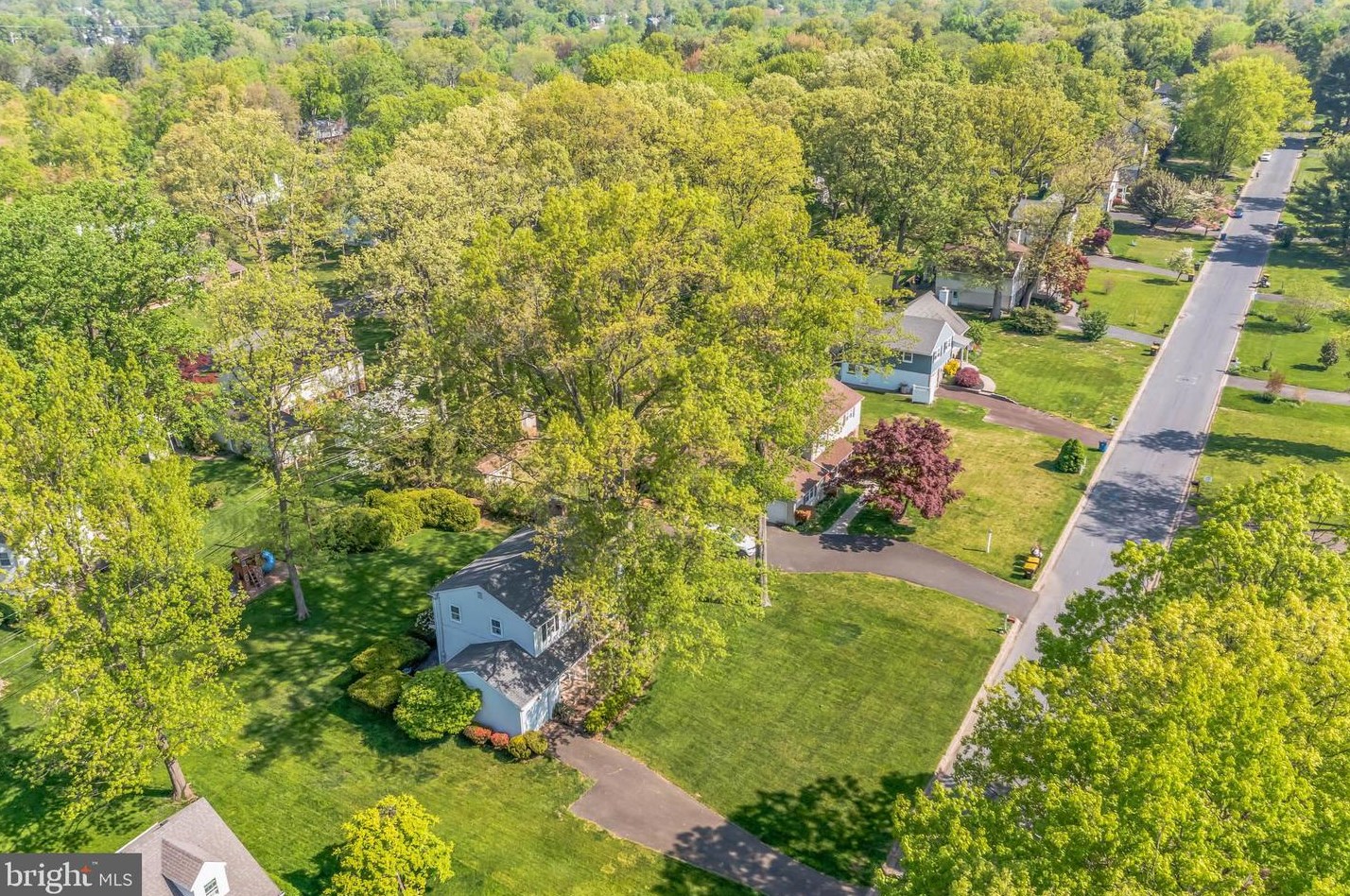 224 Oakland Pl, North Wales PA  19454-2462 exterior