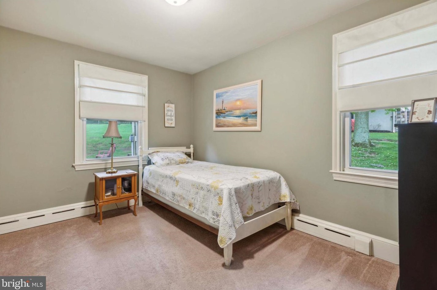 1504 New Hope St, Norristown PA 19401-3548 exterior