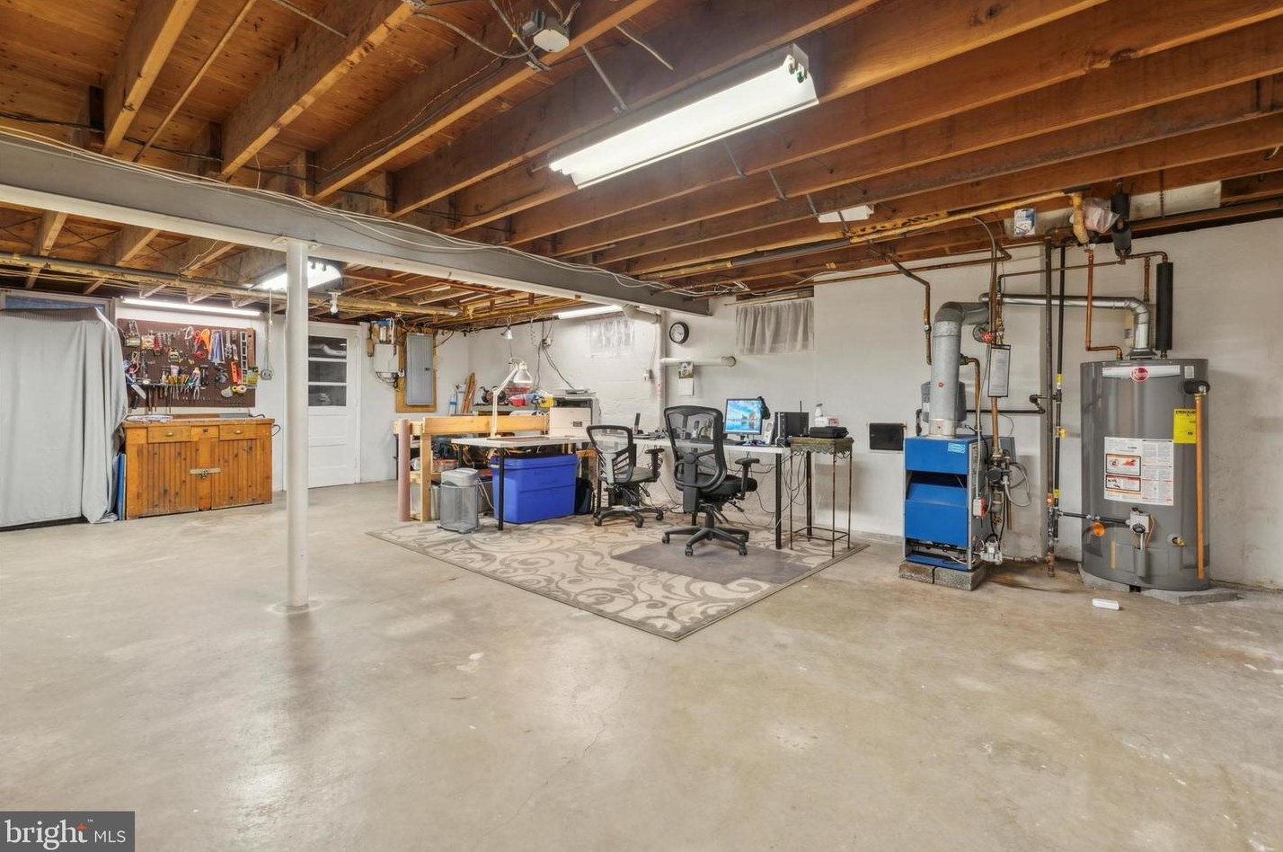 1504 New Hope St, Norristown PA 19401-3548 exterior