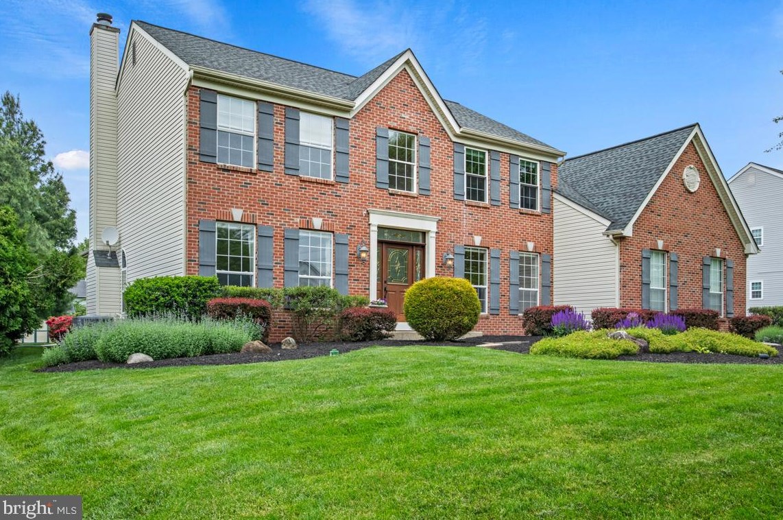 2269 Locust Dr, Lansdale, PA 19446-5885