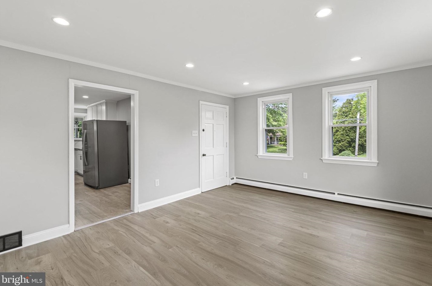 336 Trooper Rd, Norristown, PA 19403-3419