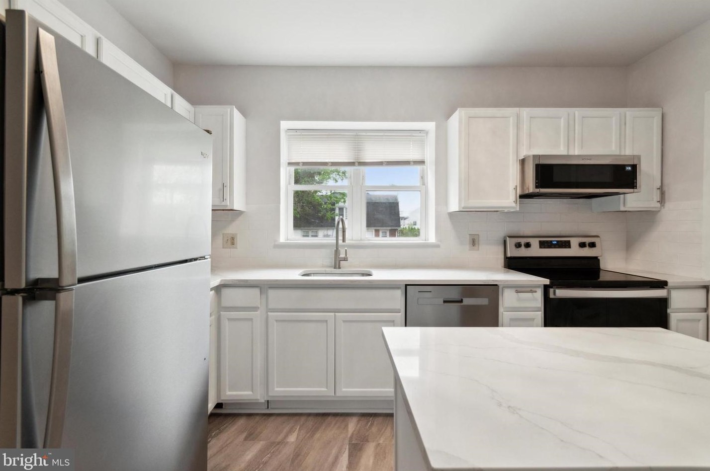 152 Prospect Ave, Lansdale, PA 19446-2527