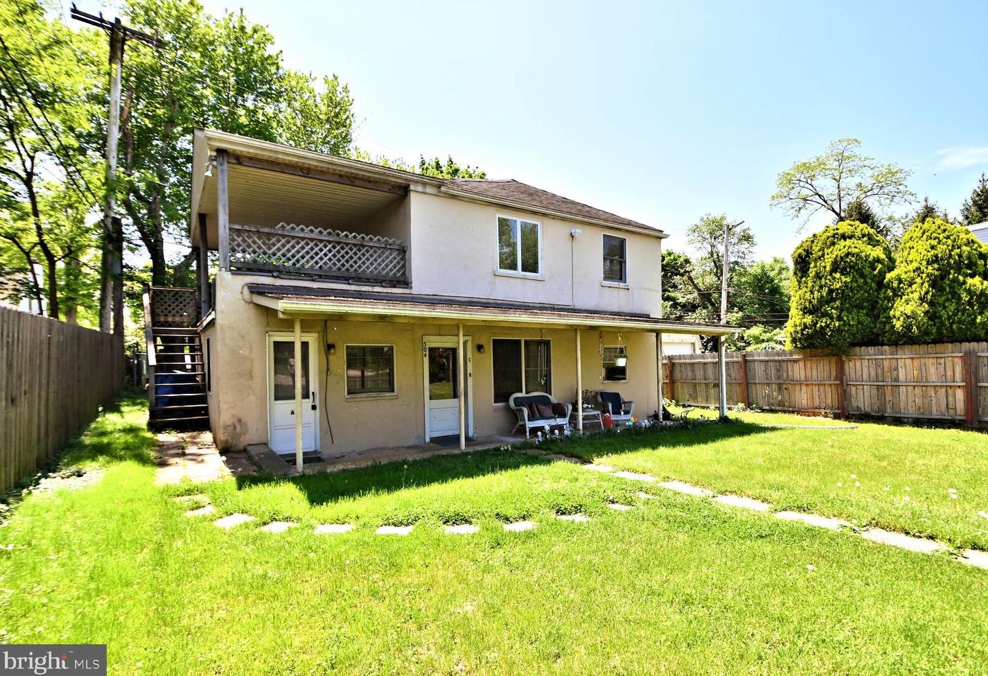 504 Sardaro Ln, Norristown, PA 19401