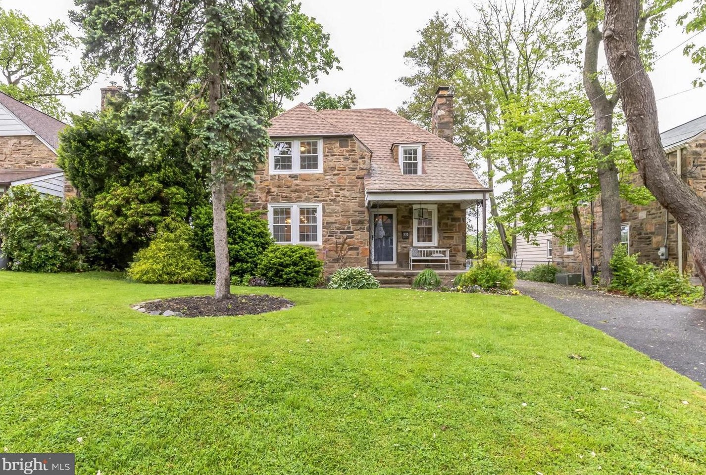 335 Montier Rd, Ardsley, PA 19038-3323