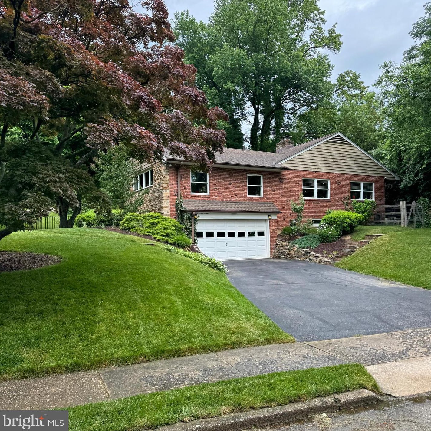 201 Liberty Rd, Melrose Park, PA 19027