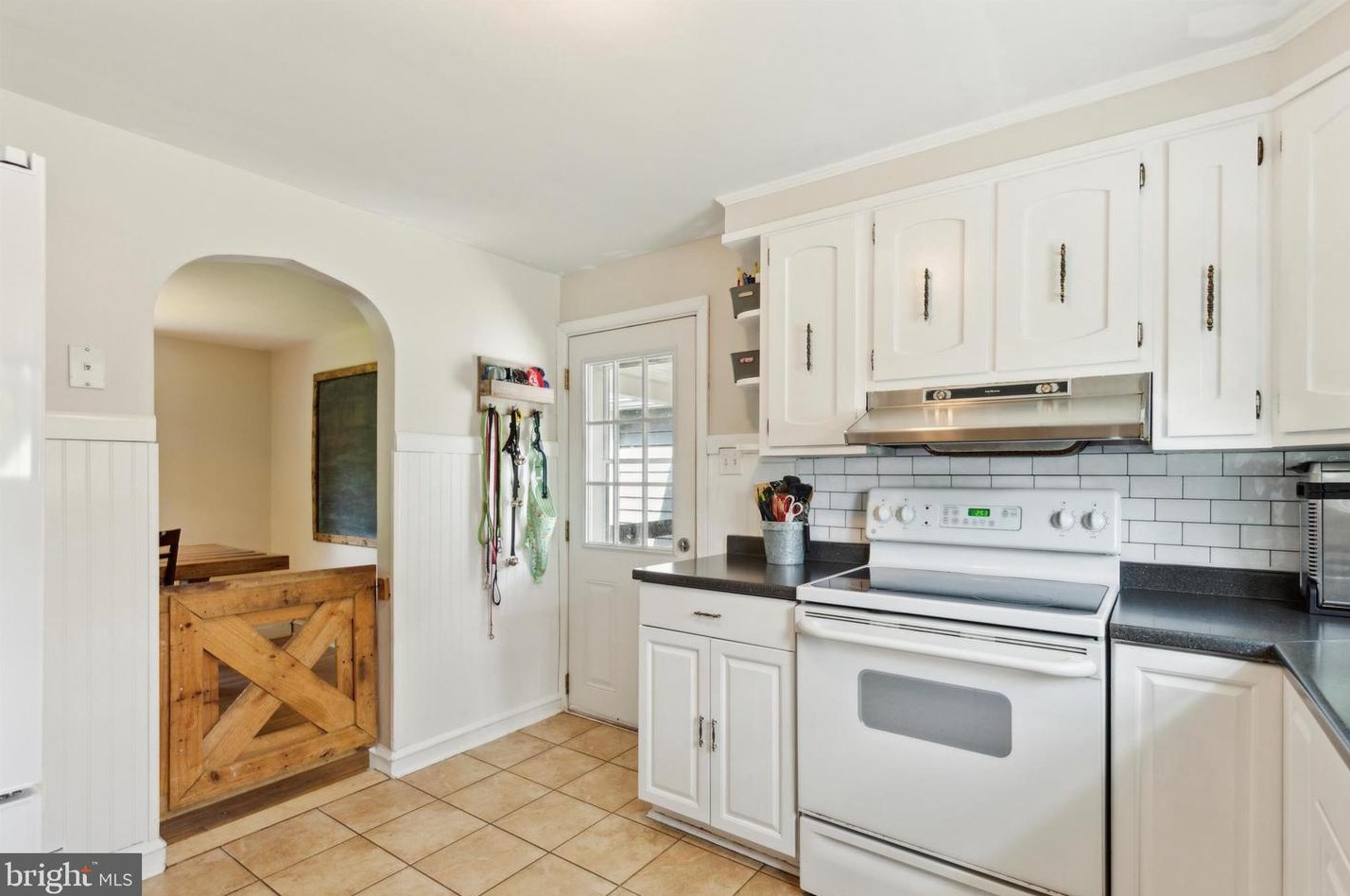 2770 Egypt Rd, Norristown PA  19403-2223 exterior