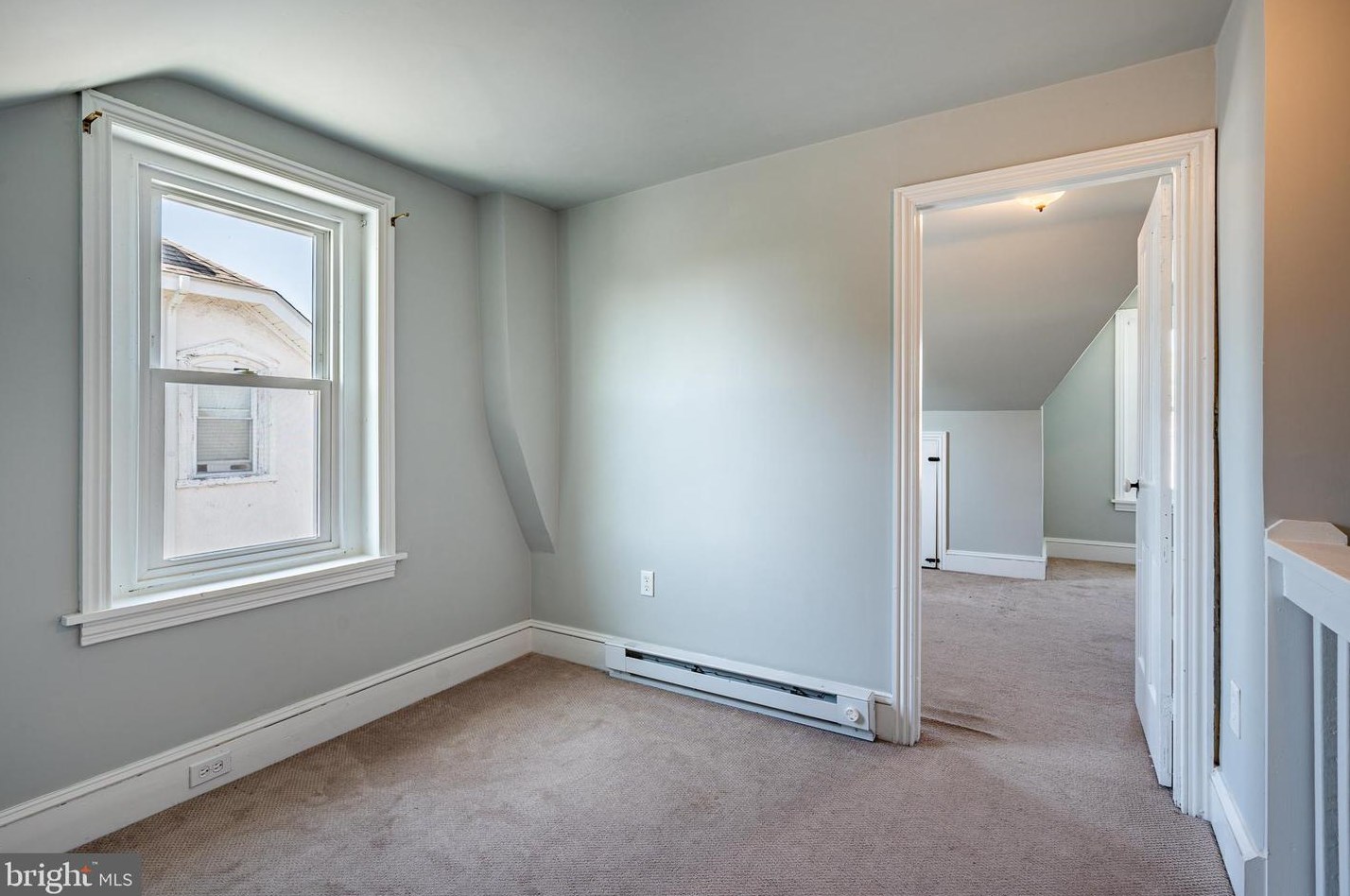 526 Walnut St, Limerick PA 19468-2413 exterior