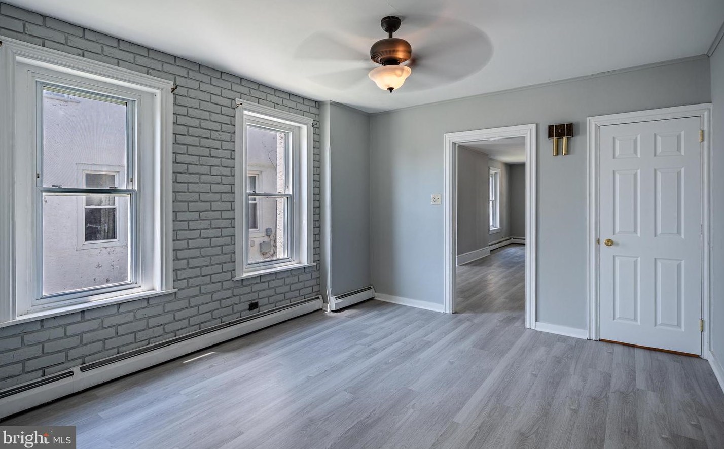 526 Walnut St, Limerick PA 19468-2413 exterior