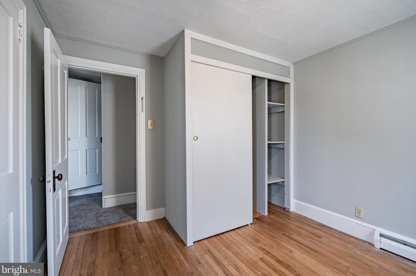 526 Walnut St, Limerick PA 19468-2413 exterior