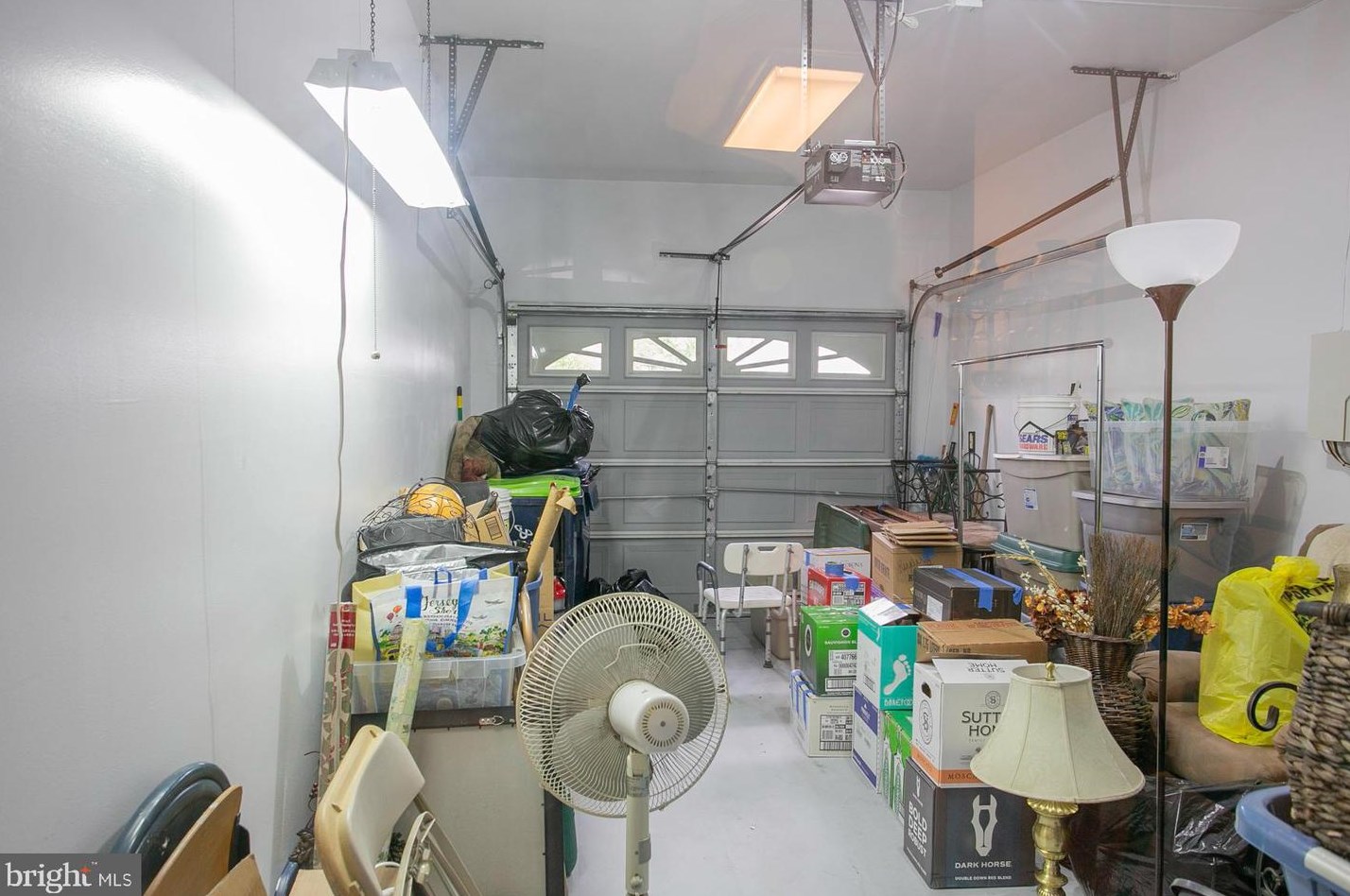 8 Newbury Way, Lansdale PA 19446-4379 exterior