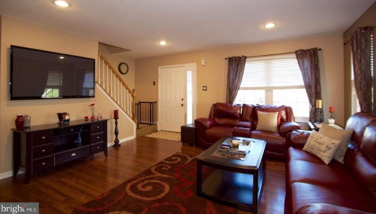 116 Westminster Ct, Harleysville, PA 19438