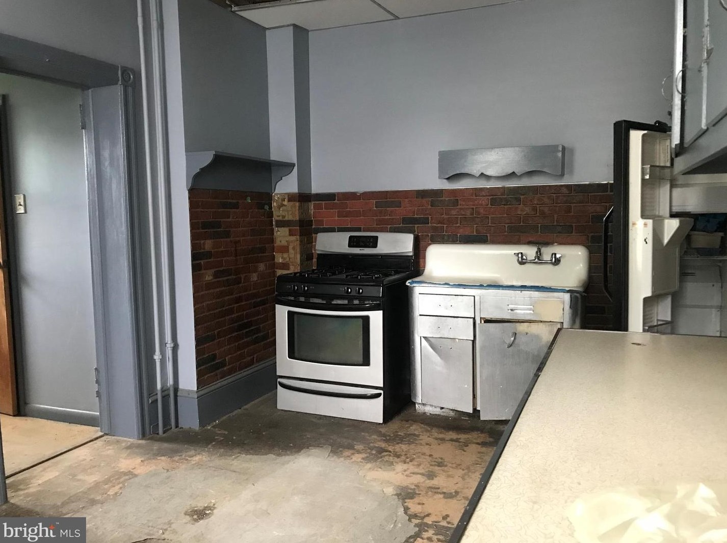 307 W Montgomery Ave, North Wales, PA 19454