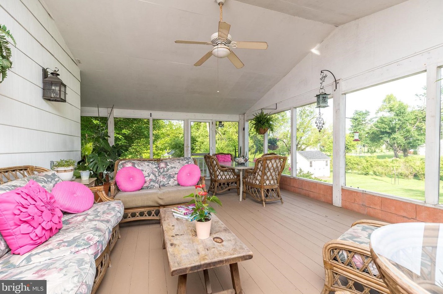 890 Bell Ln, Prospectville PA 19002-2905 exterior