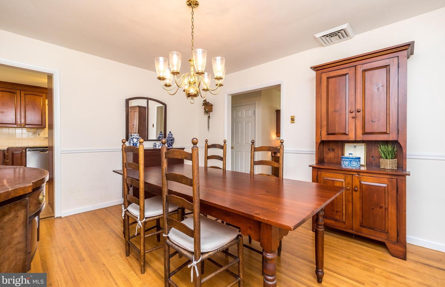 890 Bell Ln, Prospectville PA 19002-2905 exterior