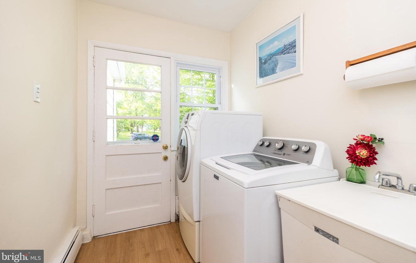 890 Bell Ln, Prospectville PA 19002-2905 exterior