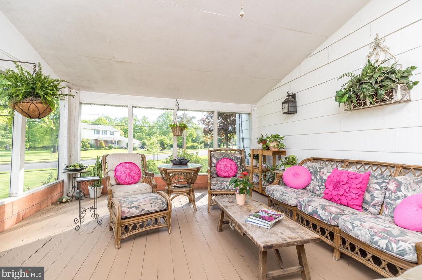 890 Bell Ln, Prospectville PA 19002-2905 exterior