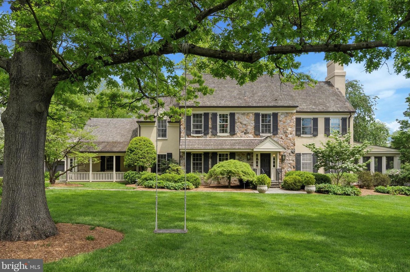 741 Hunt Ln, Flourtown, PA 19031-1001