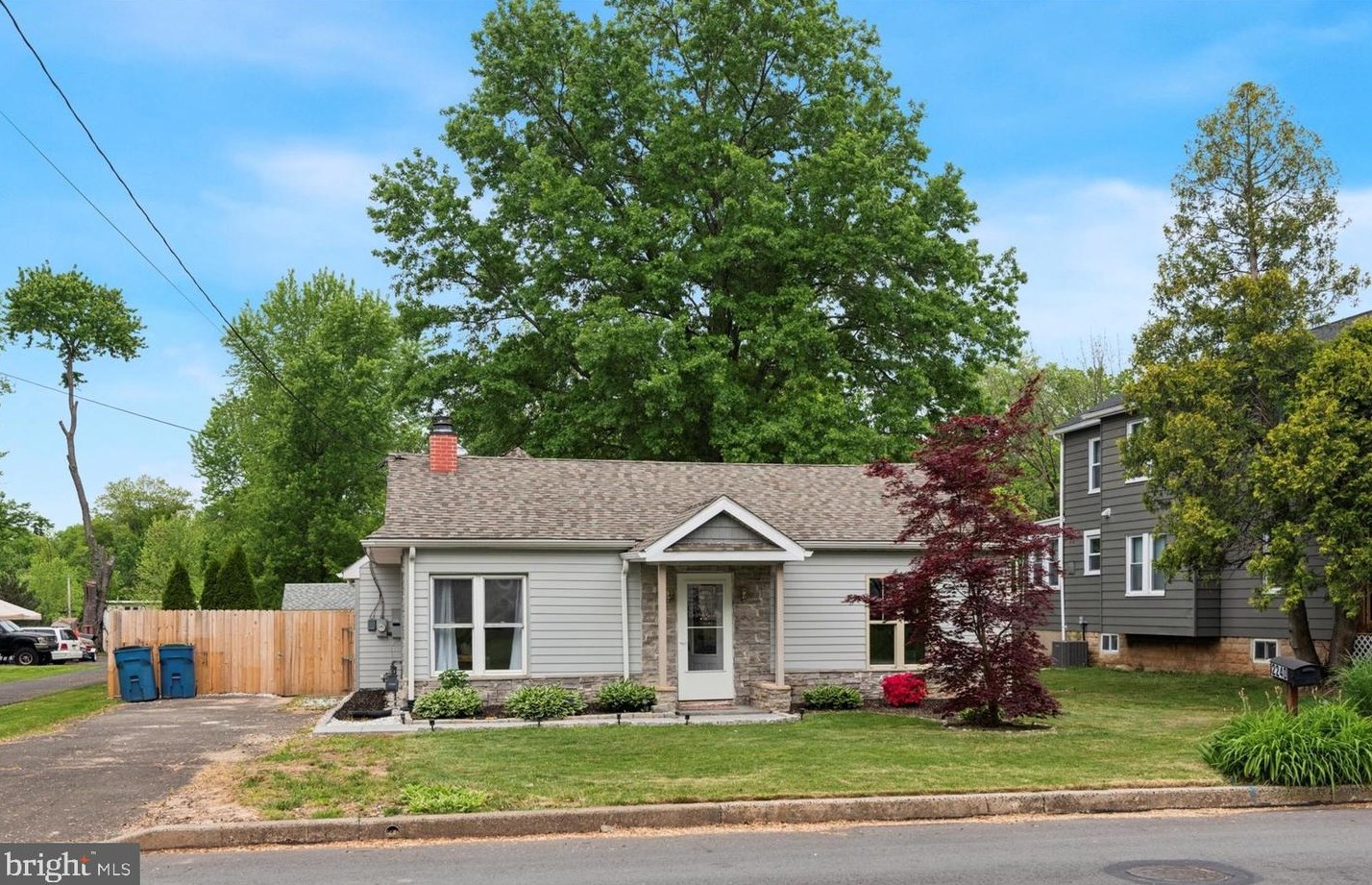 2240 Walnut St, Colmar, PA 18915-9409
