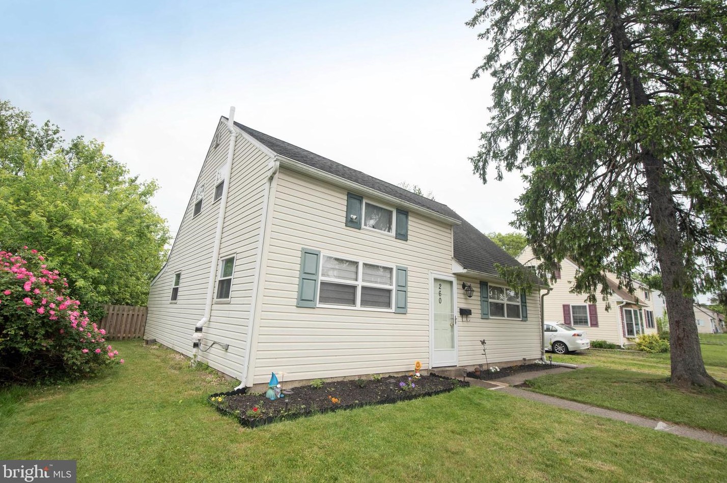 260 W Chestnut St, Pottstown, PA 19464