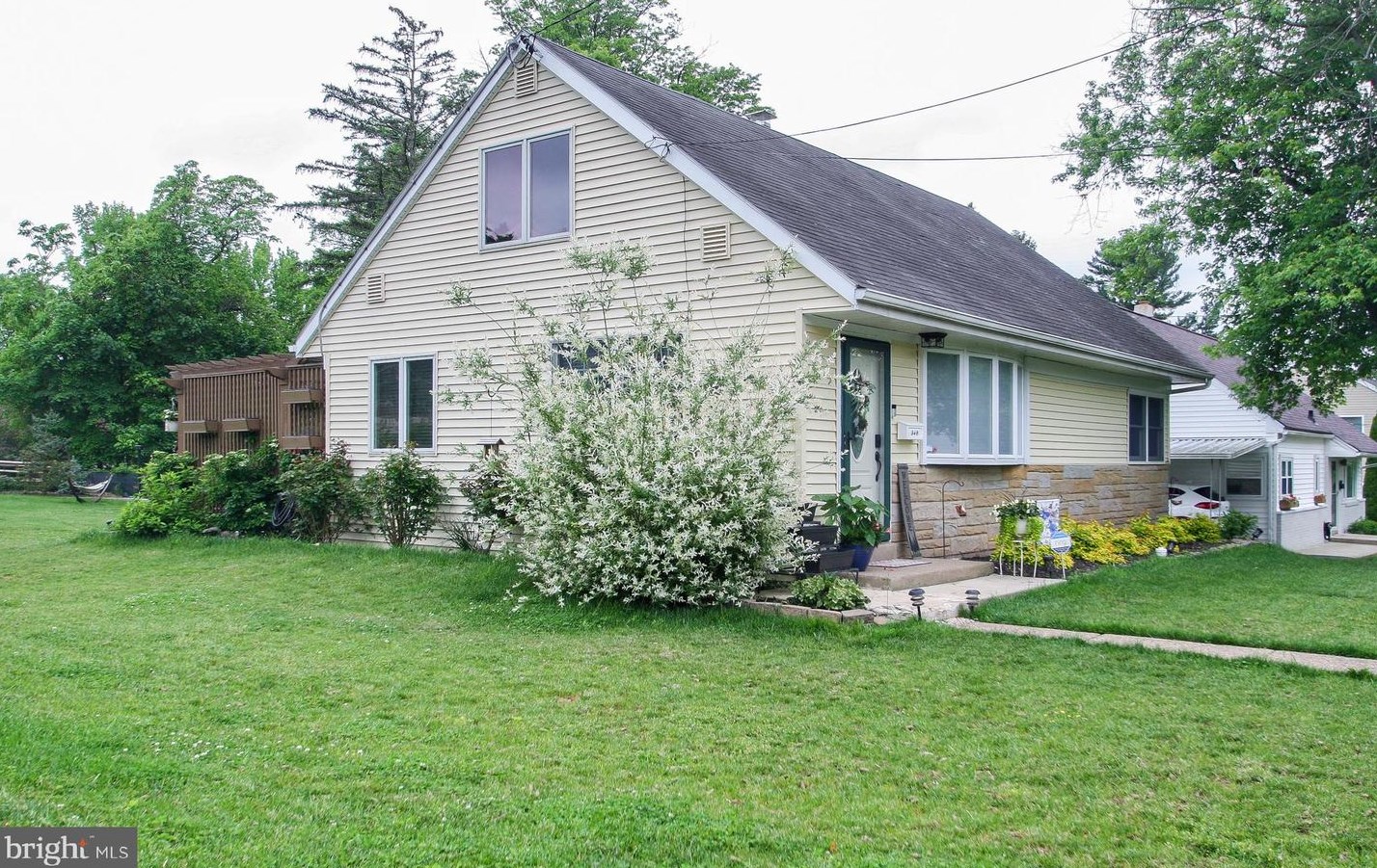 340 9th St, North Wales, PA 19454-3013