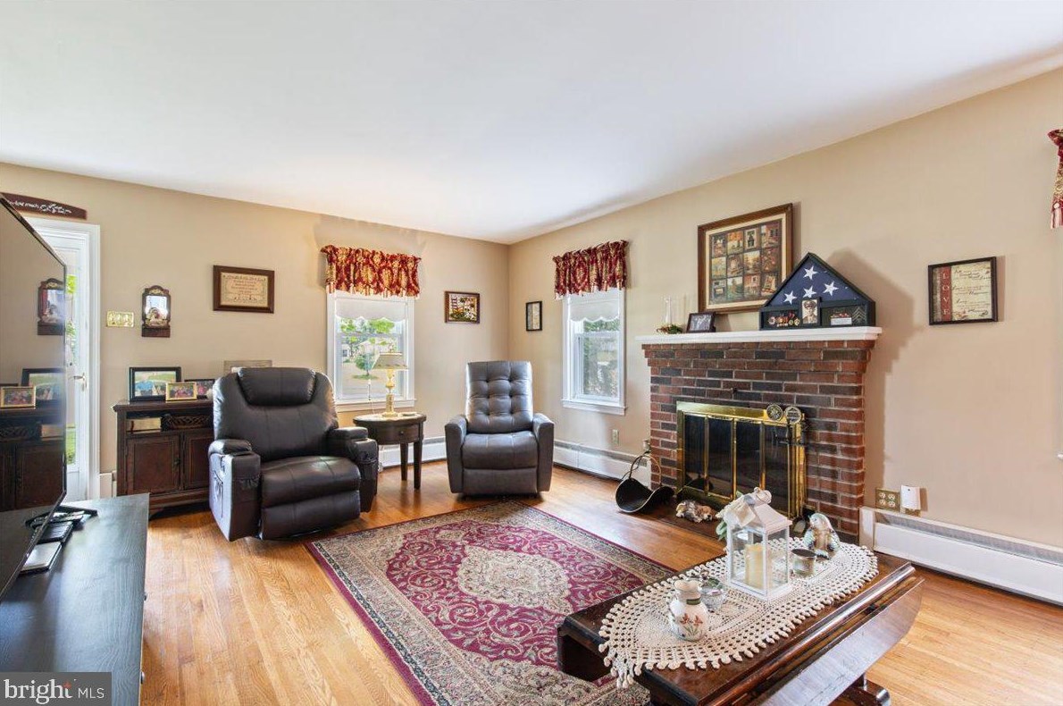 1823 Powell St, Norristown PA  19401-3304 exterior