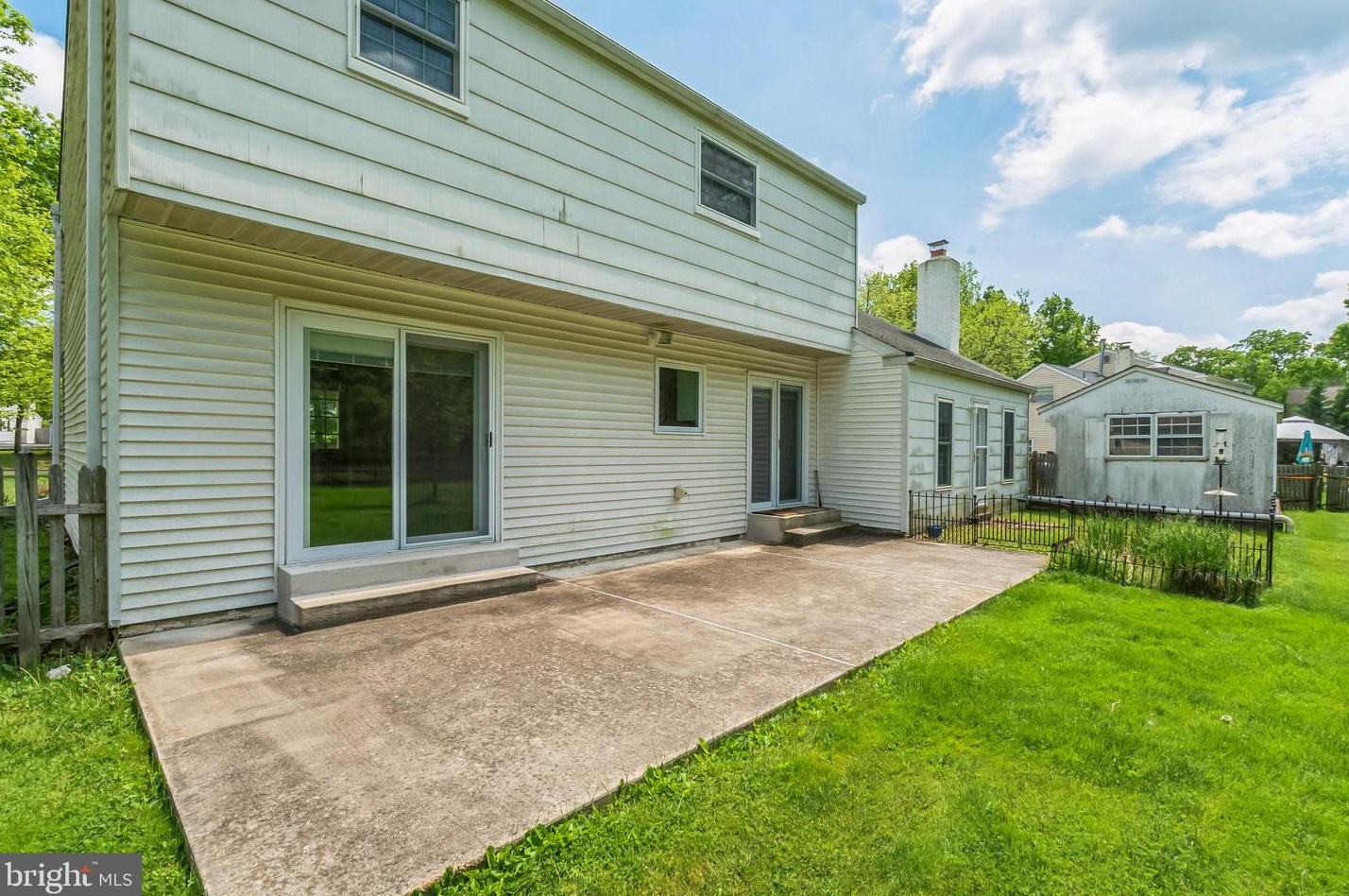 119 Aspen Pl, North Wales PA  19454-1702 exterior
