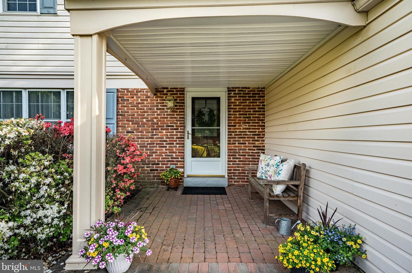 1943 Muhlenberg Dr, Lansdale, PA 19446-5524