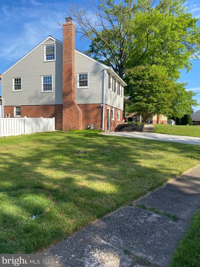2936 Michele Dr, Norristown PA  19403-4170 exterior