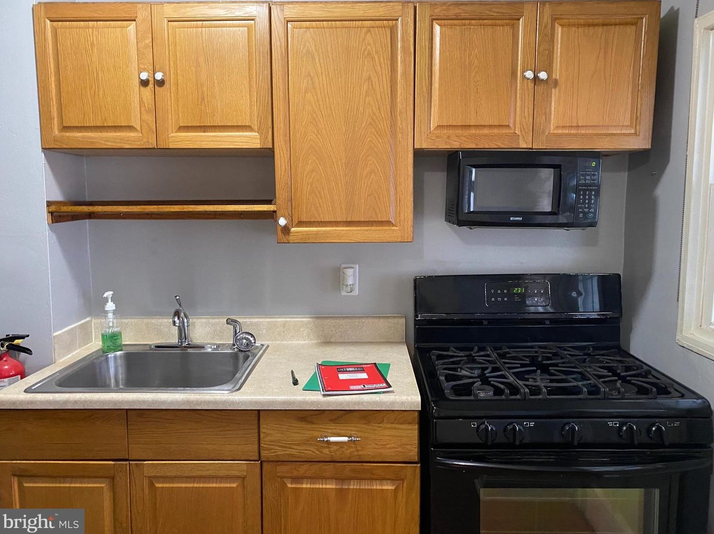 17 Hartranft Ave, Norristown, PA 19401