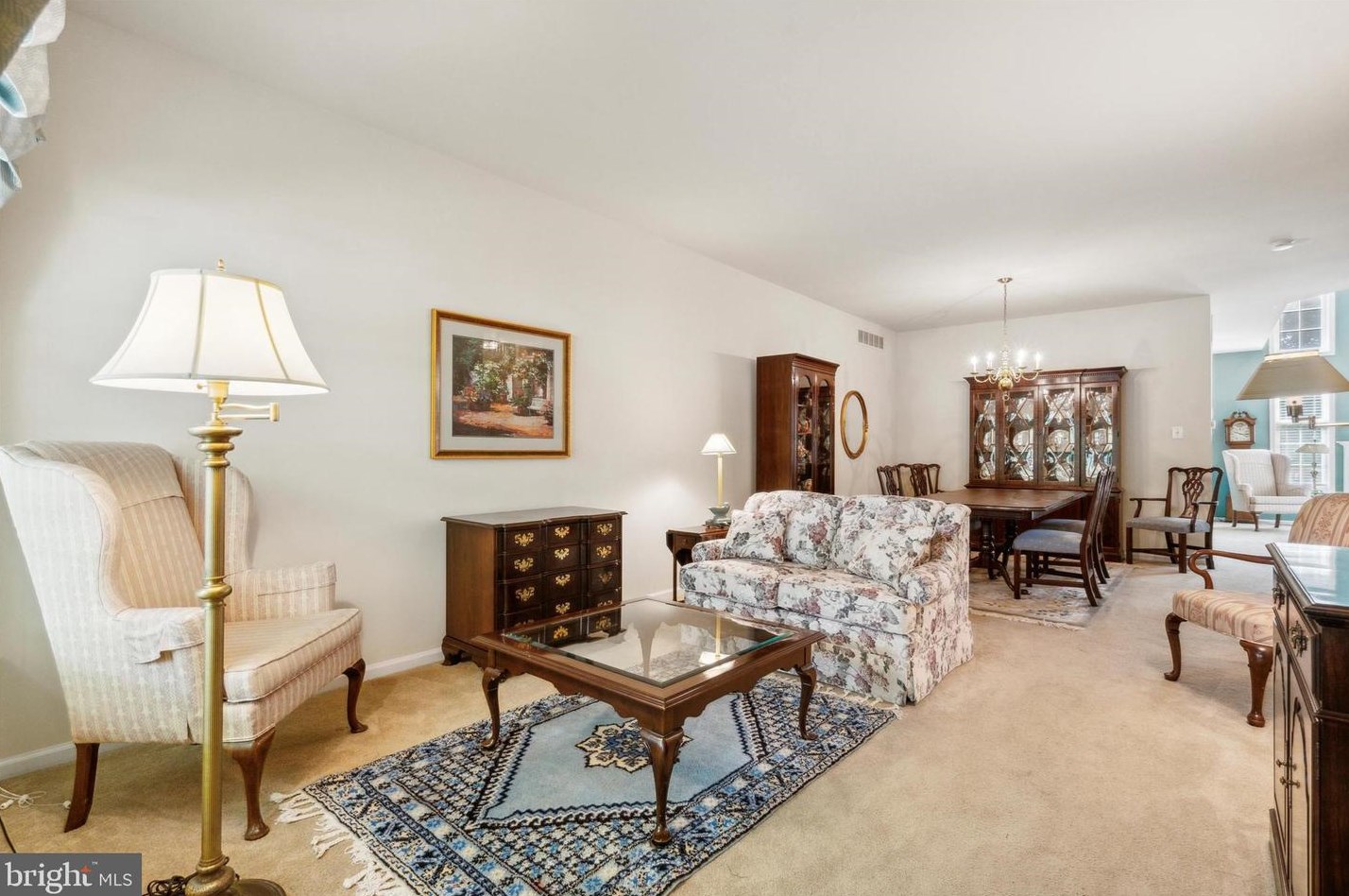 139 Green Valley Cir, Dresher, PA 19025