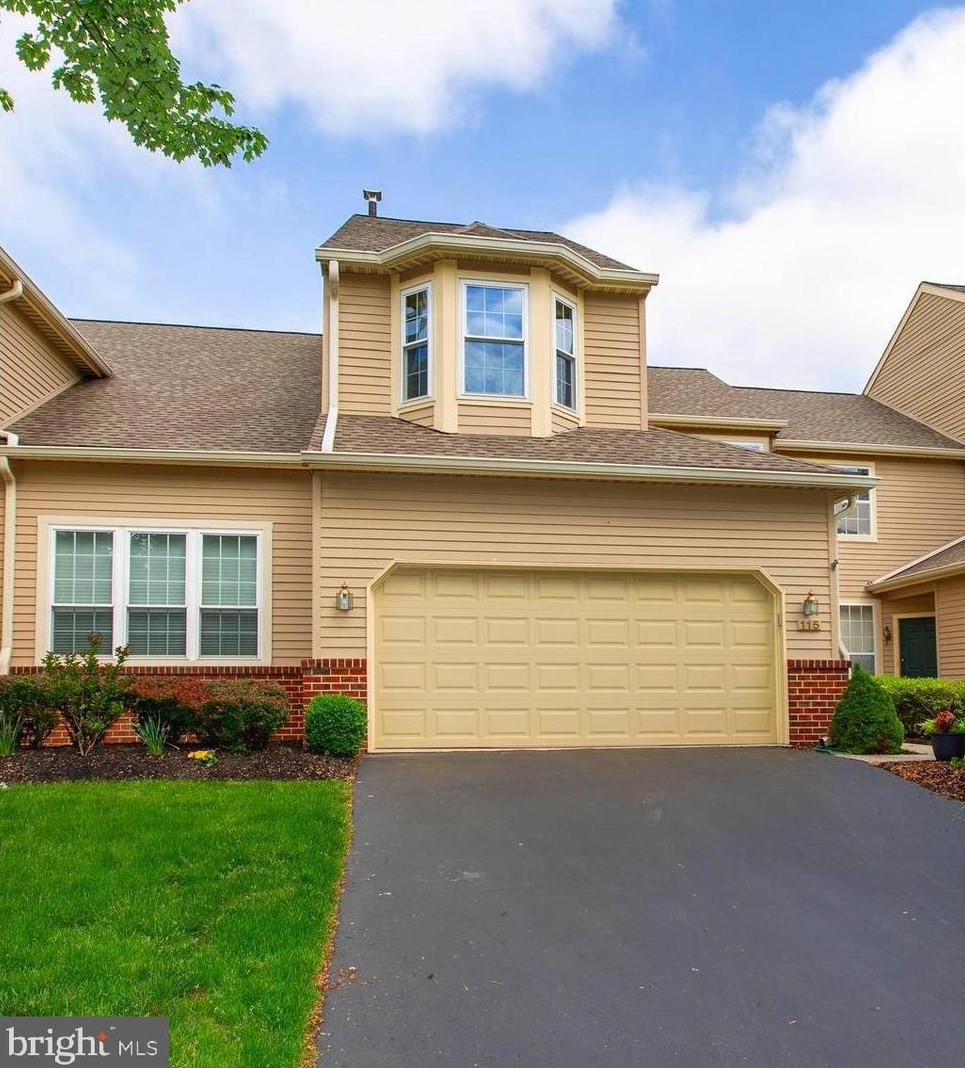115 Pinecrest Ln, Lansdale, PA 19446-1467
