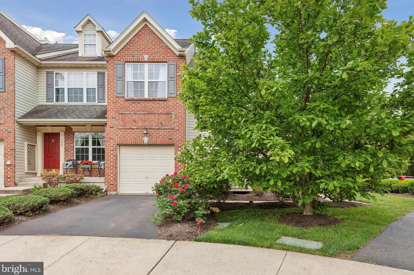 309 Jamestown Ct, Lansdale, PA 19446-4377