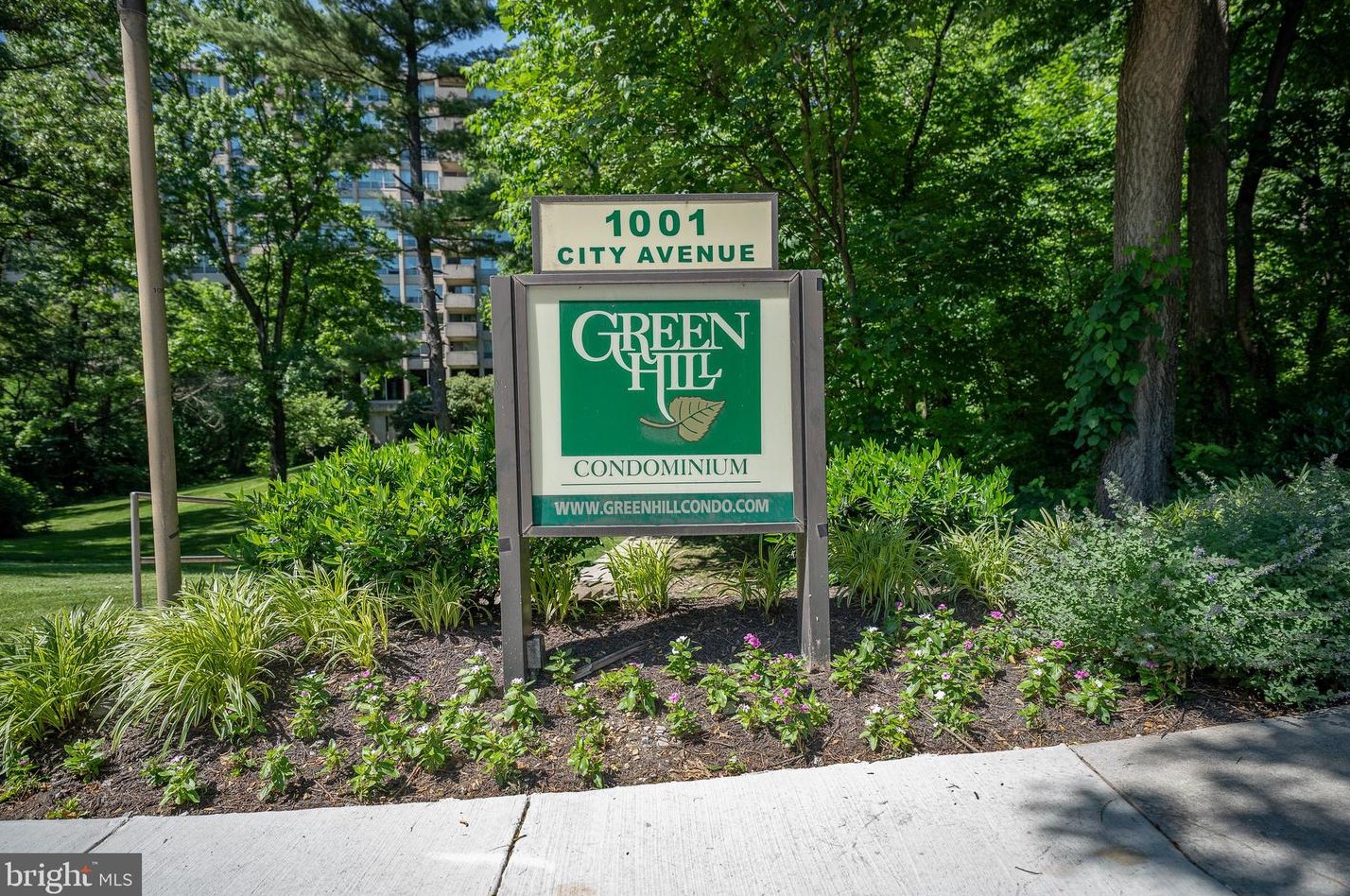 1001 City Ave, Penn Wynne PA  19096-3999 exterior