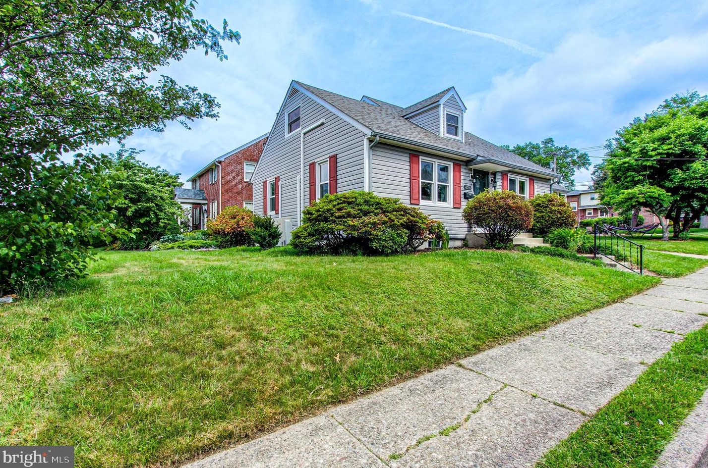 420 Cannon Ave, Lansdale, PA 19446-3412