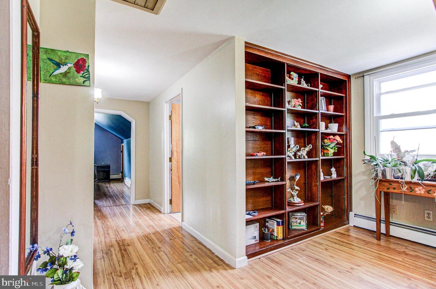 420 Cannon Ave, Lansdale PA 19446-3413 exterior