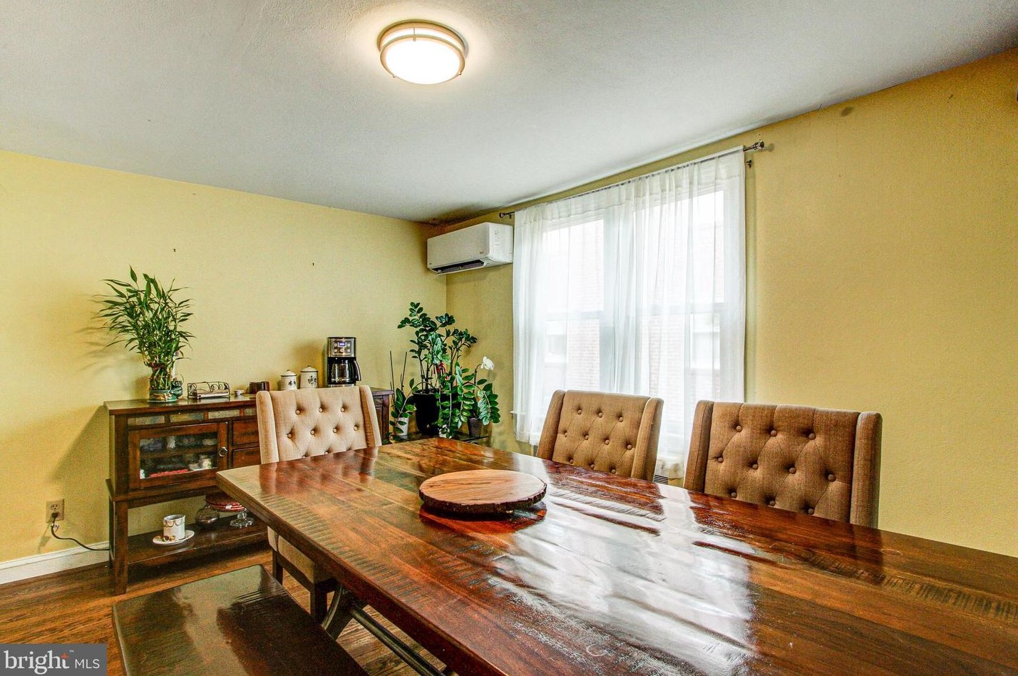 420 Cannon Ave, Lansdale PA 19446-3413 exterior