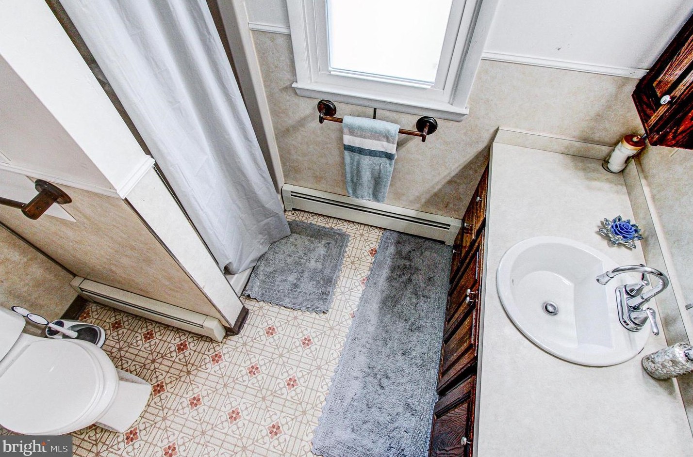 420 Cannon Ave, Lansdale PA 19446-3413 exterior