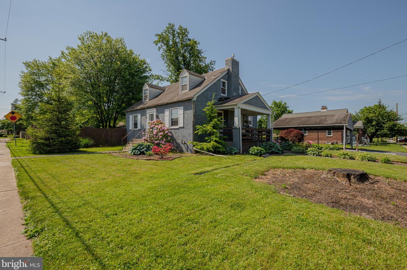 248 Henry St, Pottstown, PA 19464-4848